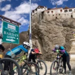 Zanskar cycling expedition between Purne and Padum, passing remote monasteries along the Manali–Zanskar route via Shinkula Pass.